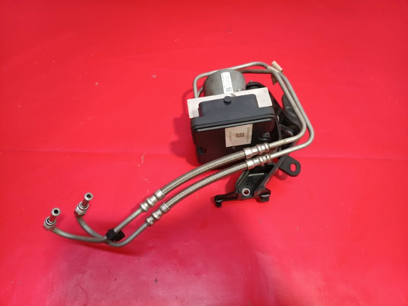 Блок ABS Tesla Model 3 2022 104474500B Б/У