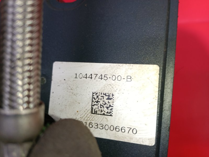 Блок ABS Tesla Model 3