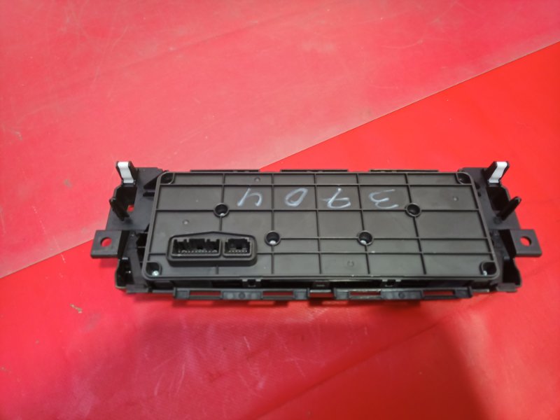 Блок управления климат-контролем Mazda CX-9 2020 2.5 SkyActiv TN4261190 Б/У