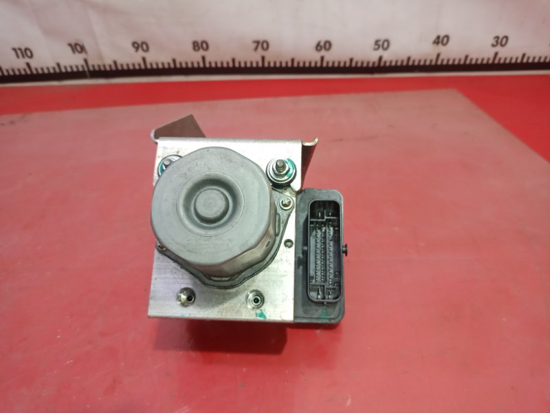 Блок ABS Model X 2016