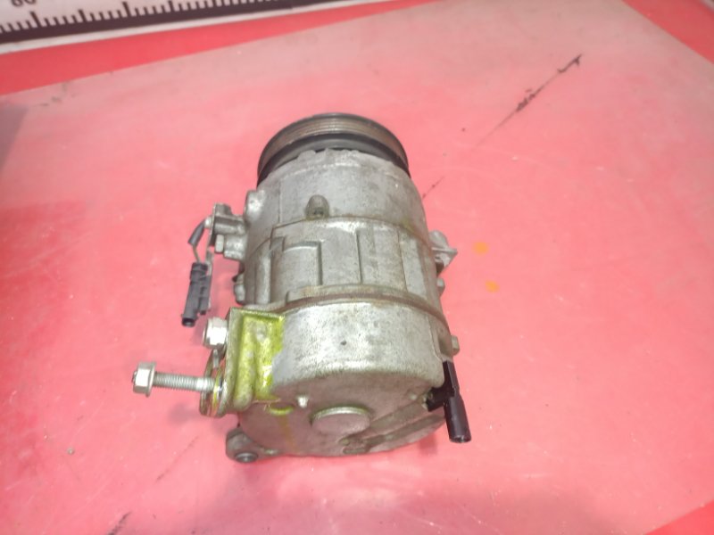 Компрессор кондиционера Escalade 2015 ESV (L86) ENGINE GAS