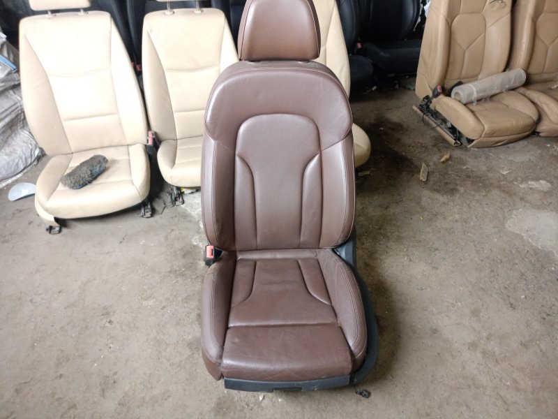 Сиденье переднее левое AUDI Q5 2013 8R 5N0881158 Б/У