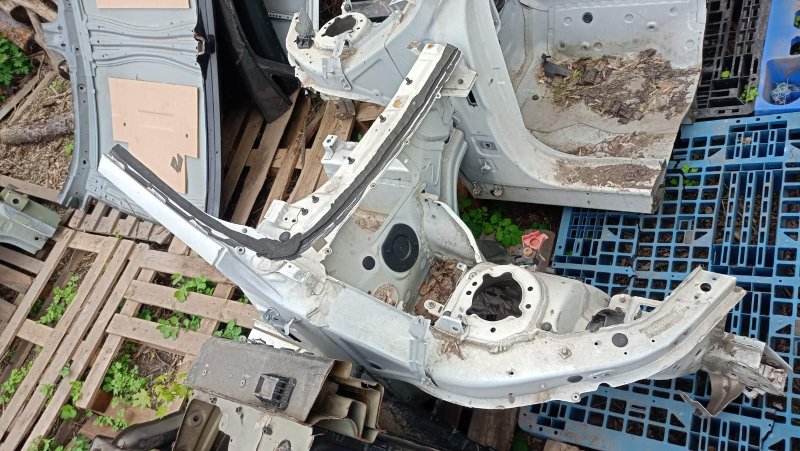 Четверть передняя передний правый BMW X3 2011 F25 3.0L N52 41-10-7-266-998 Б/У