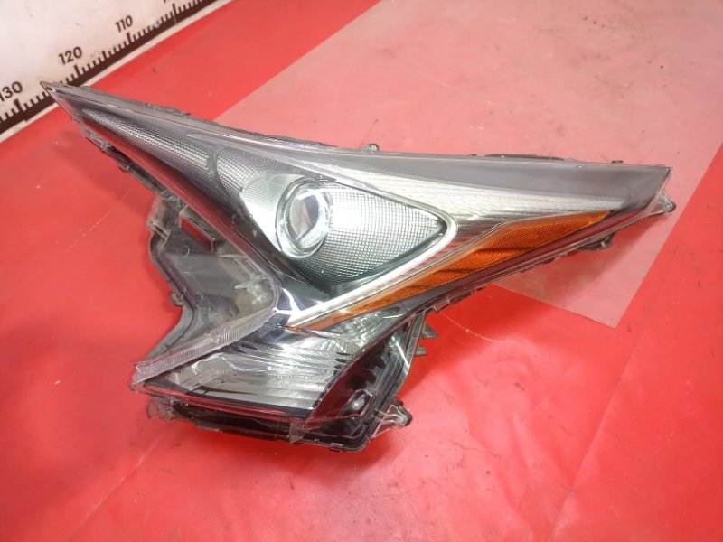 Фара светодиодная передняя левая TOYOTA Prius 2016 50 2ZR-FXE 8107047711 Б/У
