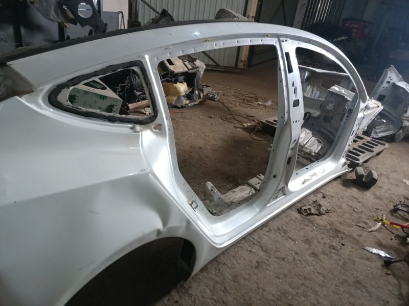 Четверть передняя правая передний правый Model 3 2021