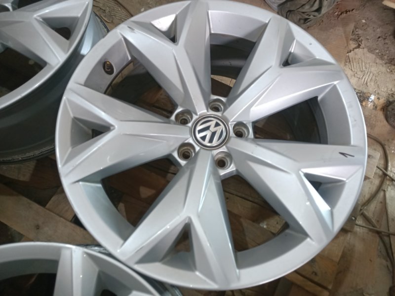 Колесный диск VolksWagen ATLAS 3CN 3.6 CDVC
