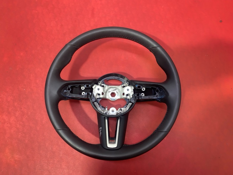 Руль Mazda Mazda3 2024 Skyactiv-G 2.5 PY-VPS PYZ8-02-300B BDTV32982A Б/У