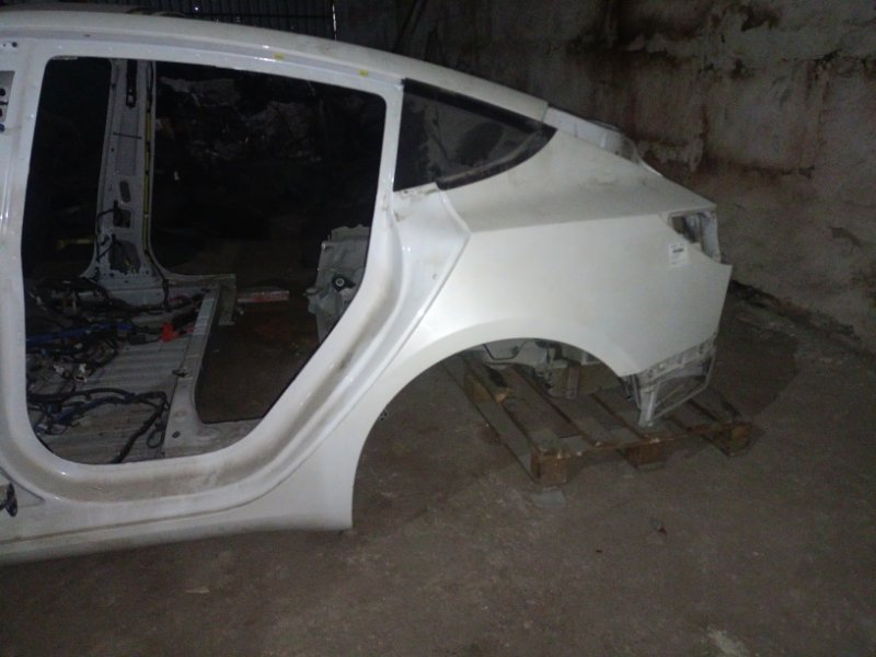 Четверть задняя задний левый Tesla Model 3 2021 Electro 1073677S0B Б/У