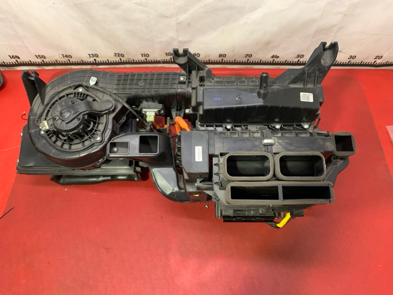Печка салона Tesla Model X 2016 111613300C Б/У