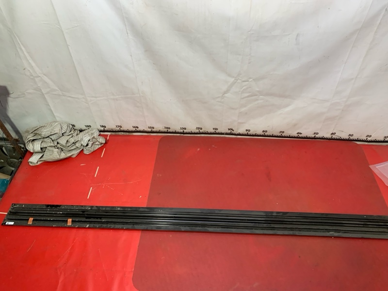 Запчасть Tesla Model 3 2021 Electro 110900180G Б/У