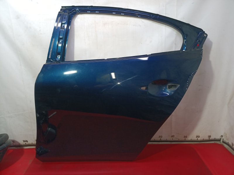 Дверь боковая задняя левая Mazda Mazda3 2024 Skyactiv-G 2.5 PY-VPS PYZ8-02-300B BDY07302XC Б/У
