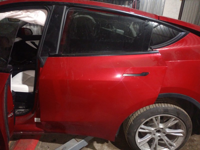 Дверь боковая задняя левая Tesla Model Y 2020 149356112A Б/У
