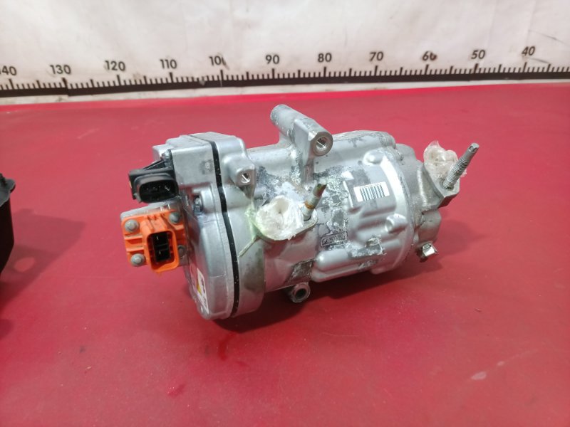 Компрессор кондиционера FORD Mustang Mach-E 2022 LJ9Z19703A Б/У