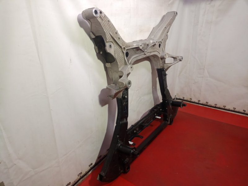 Подрамник передний Mustang Mach-E 2022