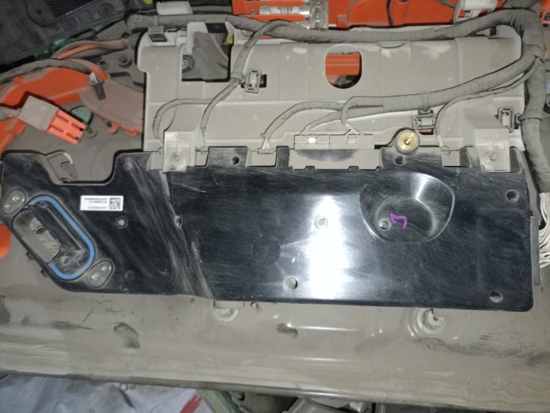 Блок управления Tesla Model 3 2021 110639421L Б/У