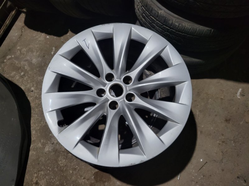 Колесный диск передний Tesla Model X 2016 102724400A Б/У