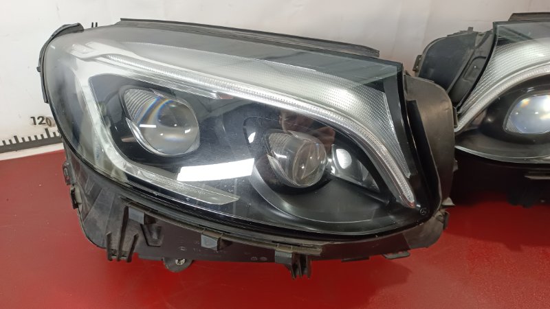 Фара светодиодная передняя правая GLC