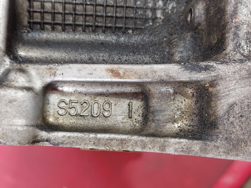 Запчасть CX-9 2017 2.5L Запчасть CX-9 2017 2.5L