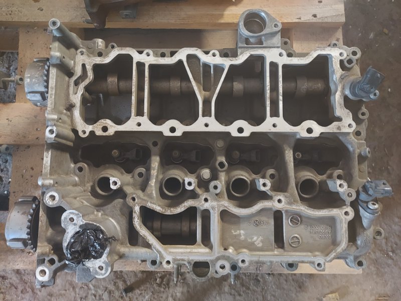 Запчасть головка блока цилиндров Land Rover Discovery Sport 2019 L550 H4P36J011DG Б/У Головка блока цилиндров Land Rover Discovery Sport 2019 L550 H4P36J011DG Б/У