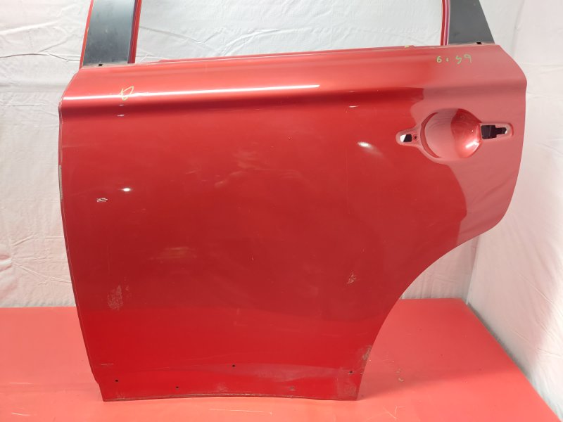 Дверь боковая задняя левая Outlander 2016 GF0W