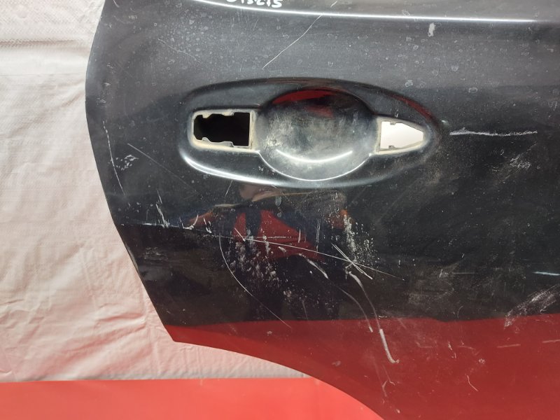 Дверь боковая задняя правая Nissan Rogue T32 Дверь боковая задняя правая Nissan Rogue T32