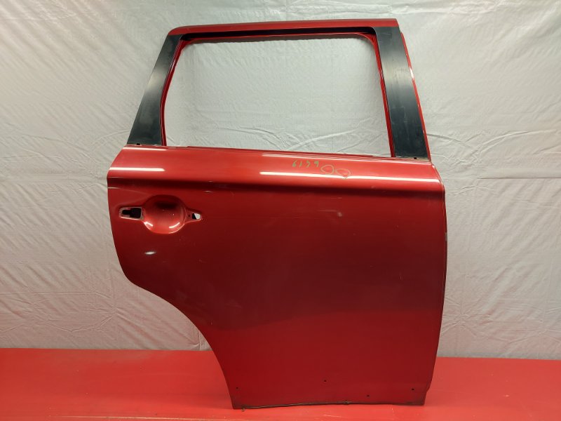 Дверь боковая задняя правая Mitsubishi Outlander 2016 GF0W 5730B560 Б/У