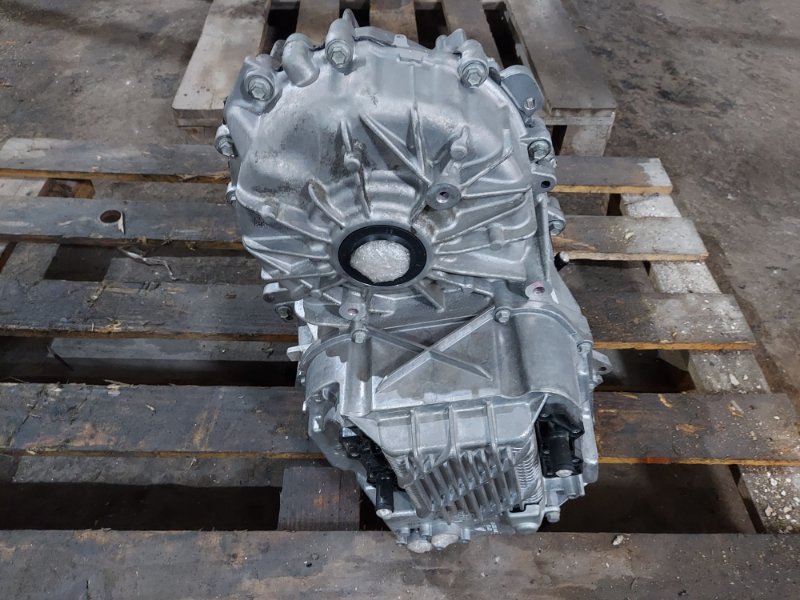 Двигатель передний Model X 2016 Двигатель передний Model X 2016