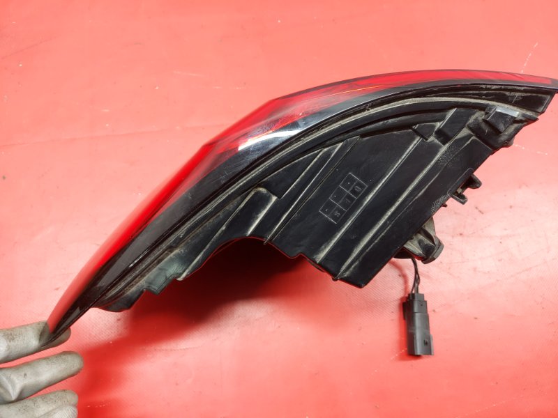 Фонарь заднего хода правый Polestar 2 2022 Фонарь заднего хода правый Polestar 2 2022