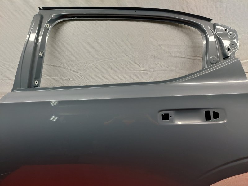Дверь боковая задняя левая Polestar 2 2022 Дверь боковая задняя левая Polestar 2 2022