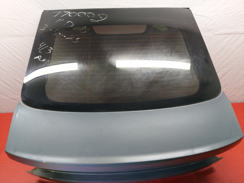 Крышка багажника Polestar 2 2022 Крышка багажника Polestar 2 2022