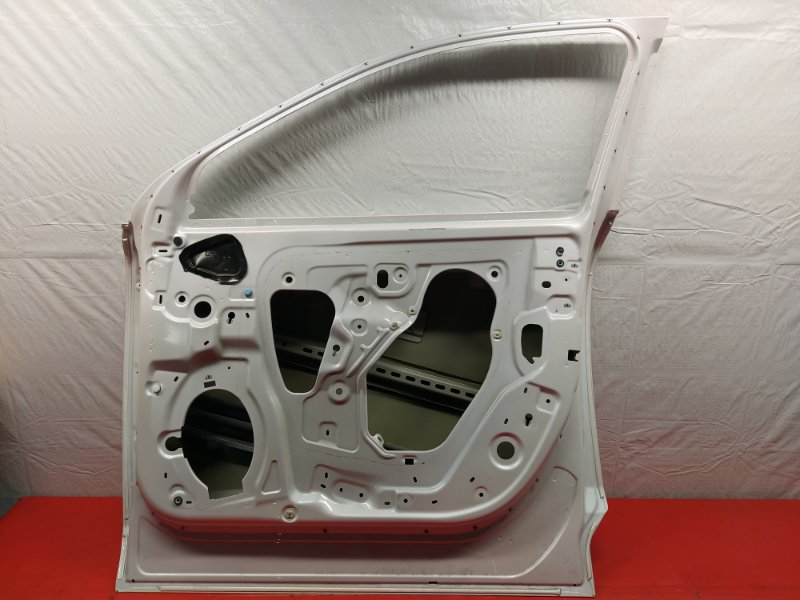 Дверь боковая передняя правая PROLOGUE 2024 Electro Дверь боковая передняя правая PROLOGUE 2024 Electro