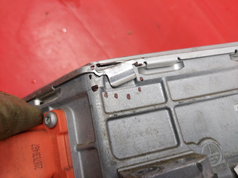 Инвертор Polestar 2 2022 Инвертор Polestar 2 2022