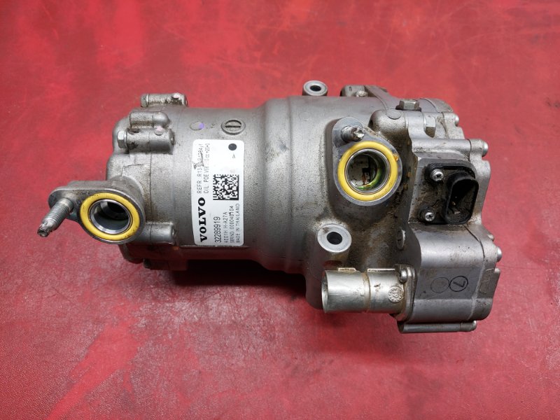 Запчасть компрессор кондиционера Polestar Polestar 2 2022 32289919 Б/У Компрессор кондиционера Polestar Polestar 2 2022 32289919 Б/У