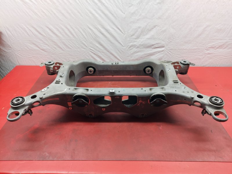 Подрамник задний Polestar 2 2022 Подрамник задний Polestar 2 2022