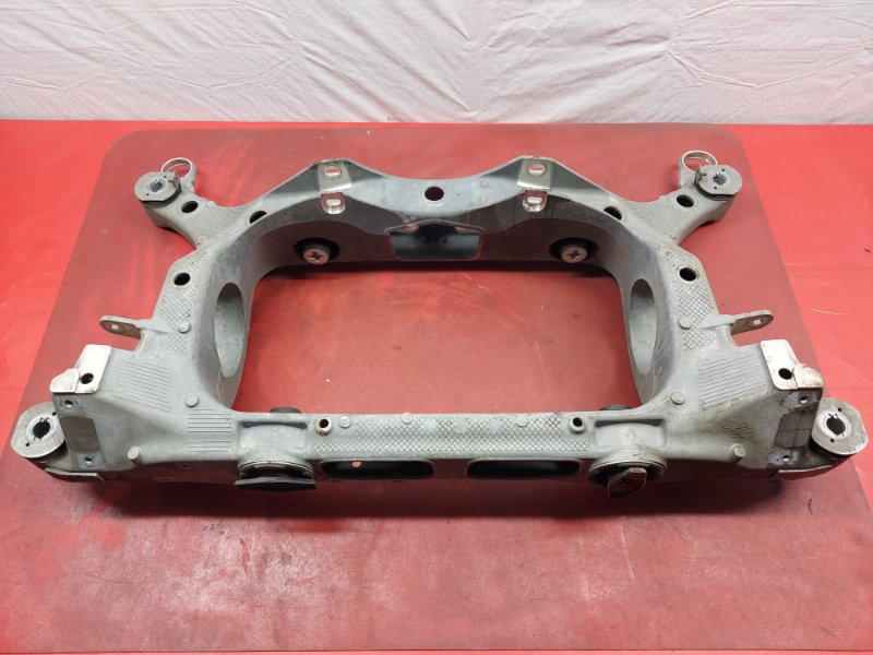 Подрамник задний Polestar 2 2022 Подрамник задний Polestar 2 2022