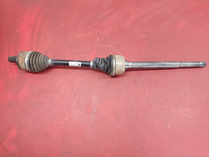 Запчасть полуось моста передний правый Polestar Polestar 2 2022 32339531 Б/У Полуось моста передний правый Polestar Polestar 2 2022 32339531 Б/У