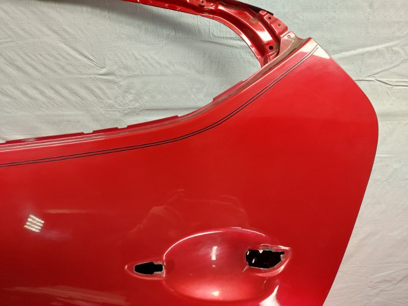 Дверь боковая задняя левая Mazda Mazda3 Hatchback BP Дверь боковая задняя левая Mazda Mazda3 Hatchback BP