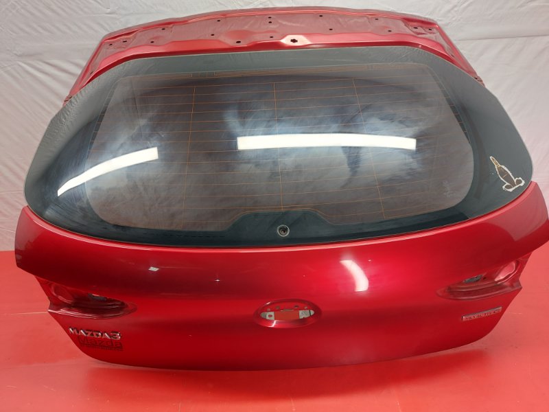 Дверь багажника Mazda3 Hatchback 2020 BP Дверь багажника Mazda3 Hatchback 2020 BP