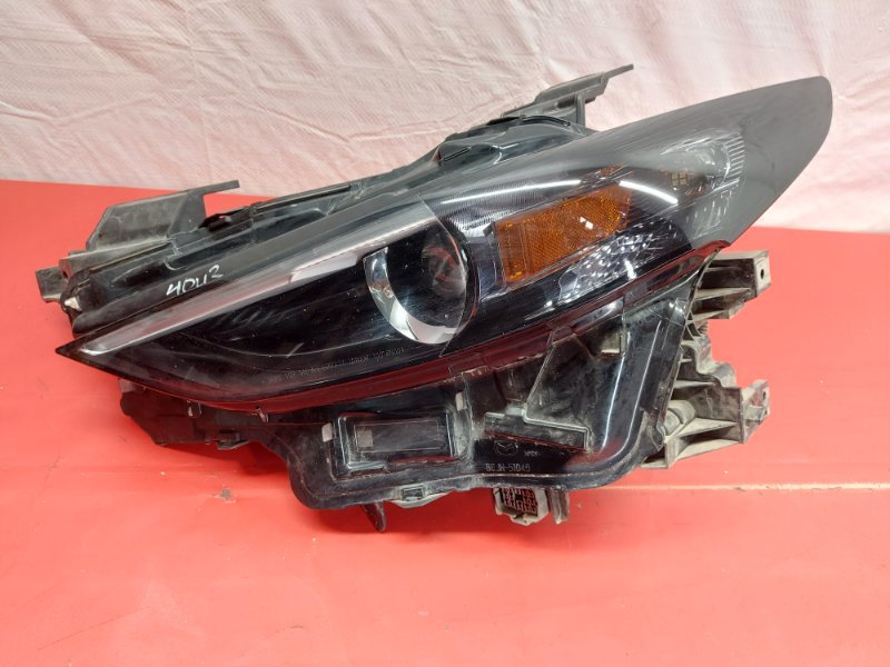 Запчасть фара светодиодная передняя левая Mazda Mazda3 Hatchback 2020 BP BCJH51040 Б/У Фара светодиодная передняя левая Mazda Mazda3 Hatchback 2020 BP BCJH51040 Б/У