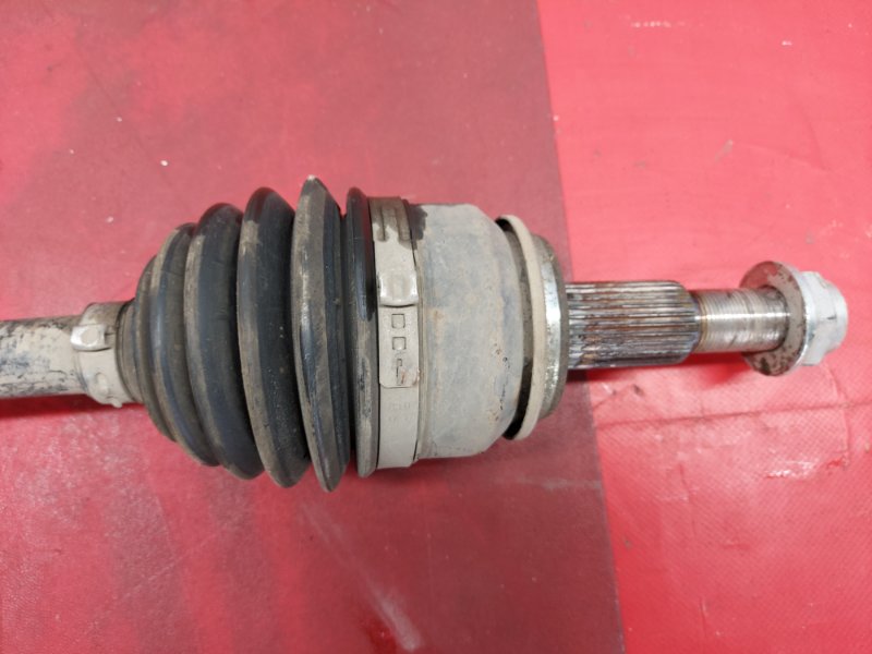 Полуось моста передний правый Mazda3 Hatchback 2020 BP Полуось моста передний правый Mazda3 Hatchback 2020 BP