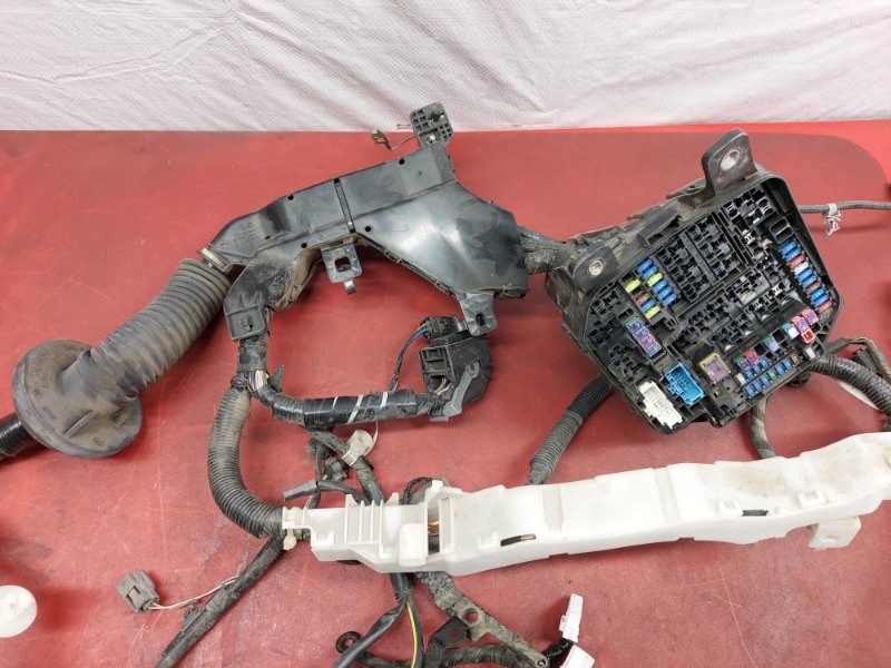 Проводка Mazda3 Hatchback 2020 BP Проводка Mazda3 Hatchback 2020 BP