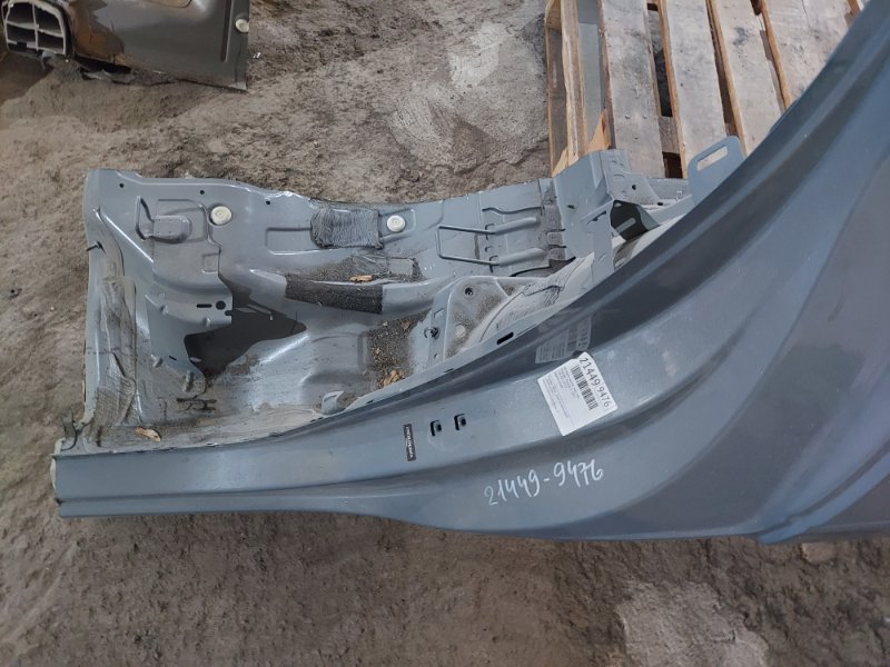 Четверть задняя задний левый Polestar 2 2022 Четверть задняя задний левый Polestar 2 2022