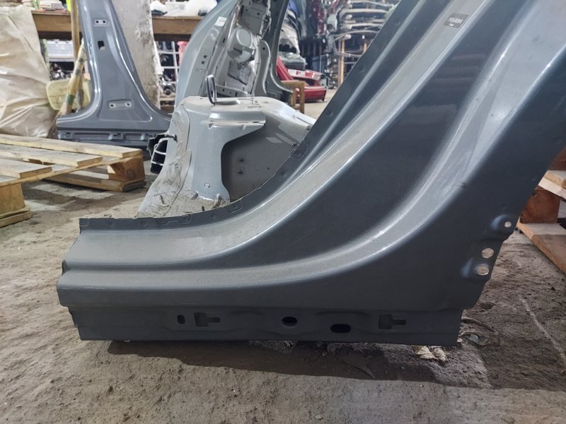 Четверть задняя задний левый Polestar 2 2022 Четверть задняя задний левый Polestar 2 2022