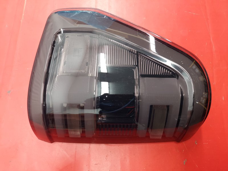 Фонарь заднего хода задний правый Ranger 2021 T8 2.3L Фонарь заднего хода задний правый Ranger 2021 T8 2.3L