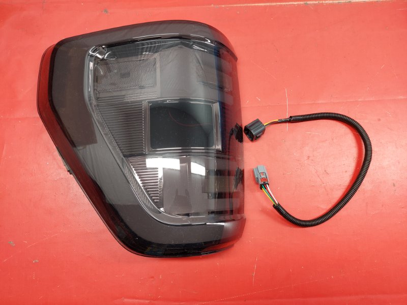 Фонарь заднего хода задний левый Ranger 2021 T8 2.3L Фонарь заднего хода задний левый Ranger 2021 T8 2.3L