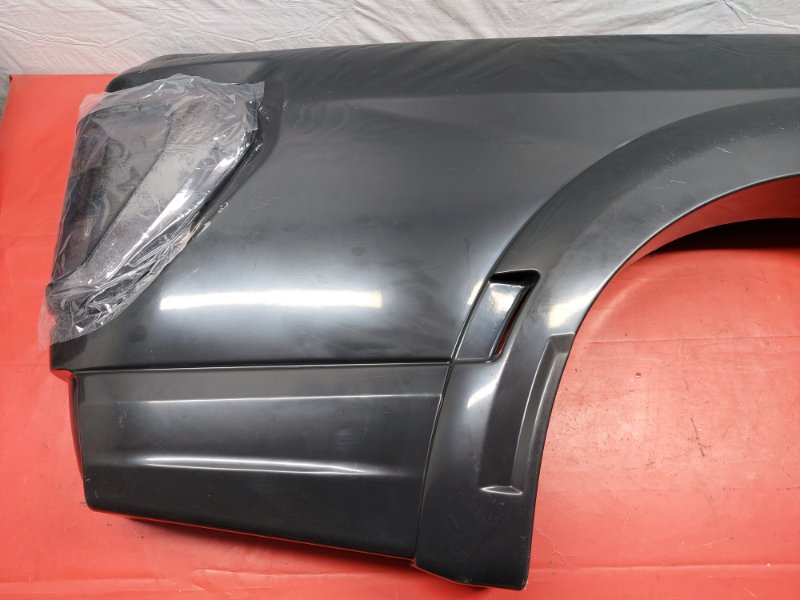 Обвес кузова задний правый Ranger 2021 T8 2.3L Обвес кузова задний правый Ranger 2021 T8 2.3L