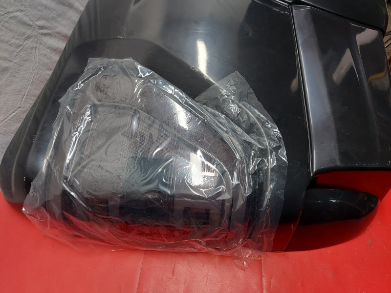 Обвес кузова задний правый Ranger 2021 T8 2.3L Обвес кузова задний правый Ranger 2021 T8 2.3L