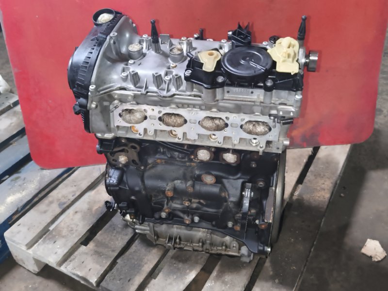 Двигатель VolksWagen Passat 2016 B7 USA 1.8 FSI 06K103023F Б/У