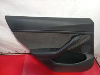 Обшивка боковой двери Model 3 2021 Обшивка боковой двери Model 3 2021