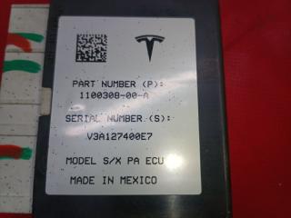 Блок управления Model X 2016 Блок управления Model X 2016